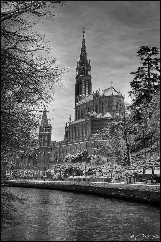 Lourdes en Blanc - 10.01_HDR-800.jpg