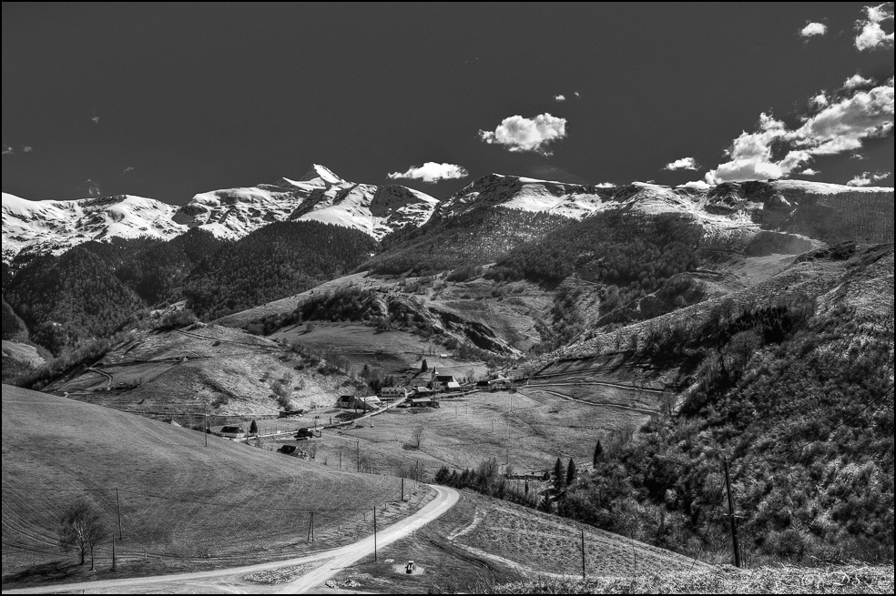 Sous le regard du Montaigu 20160404094357-10337cb1
