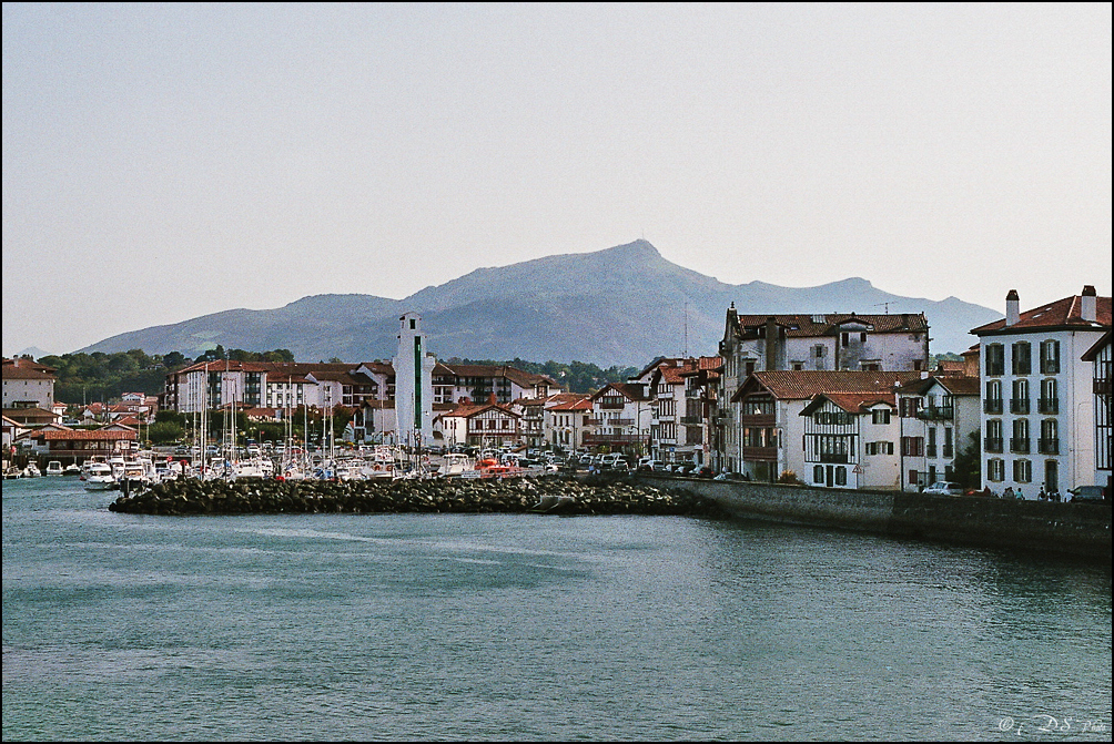 2017-10-15 - Argentique - Un OM-2 a Saint-Jean-de-Luz-11-800.jpg